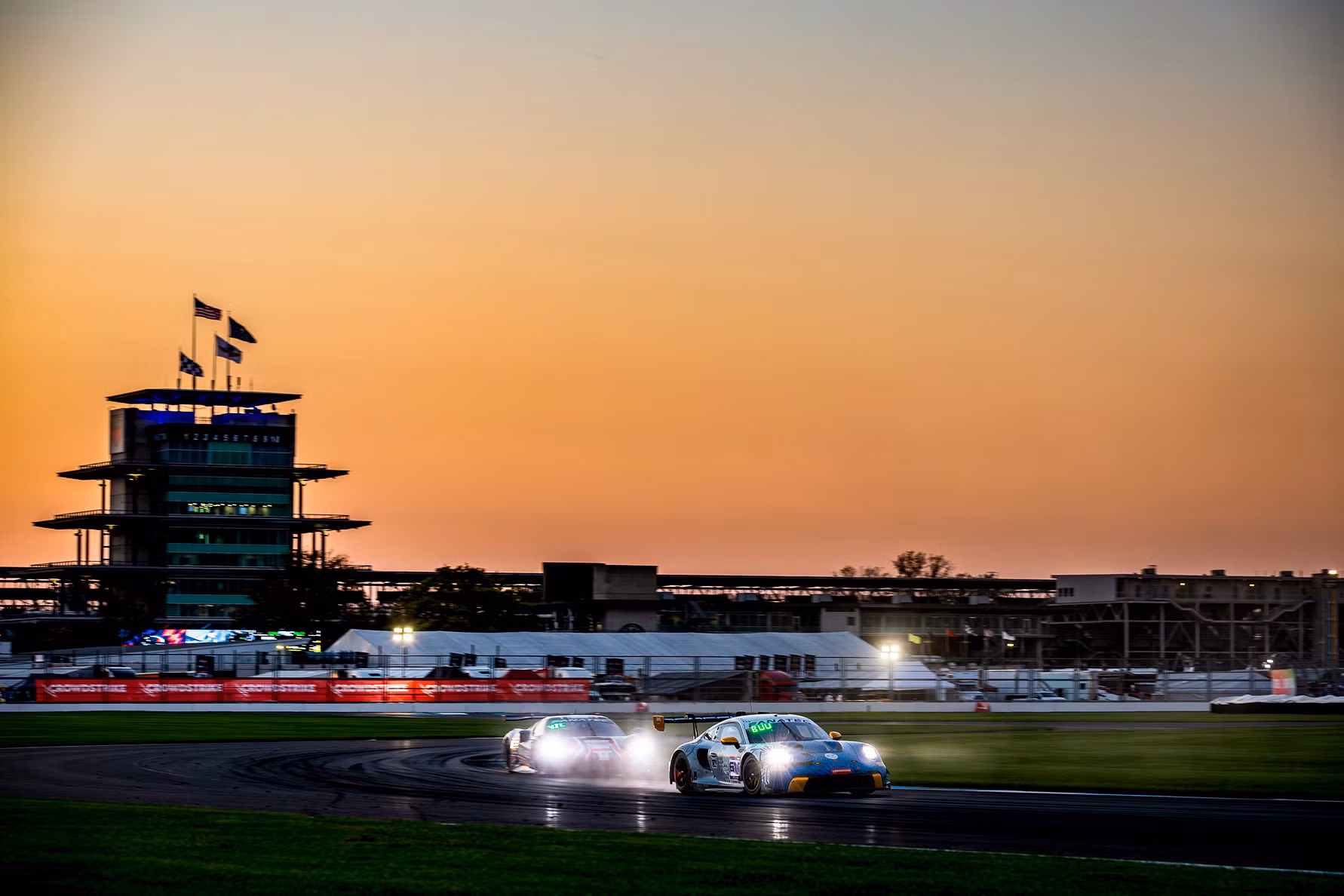 Bastian Buus udgik efter hård kamp på Indianapolis
(Foto: SRO Motorsports Group)